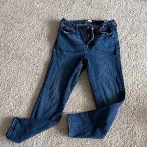 Good American Good Legs Skinny Jeans